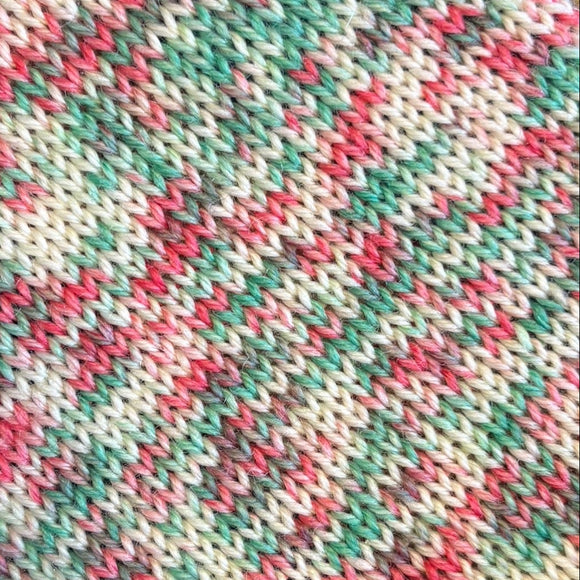 CHRISTMAS SPECKLES | 20g Mini Skeins