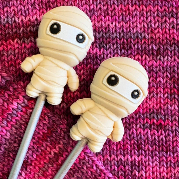 Mummies Needle Stoppers